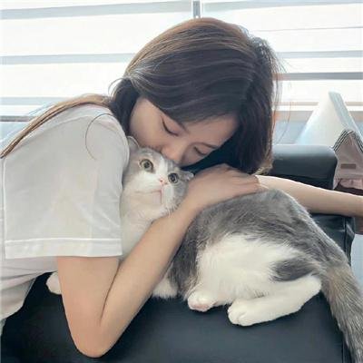 机器情人之野蛮女管家